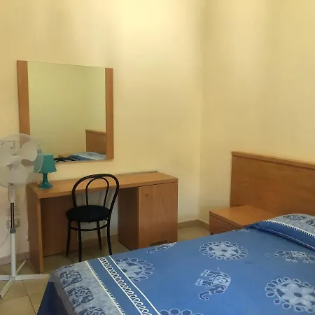 Hostels Euro Mediterraneo * Rossano